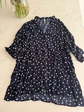 MATERNITY: Polka Dot V-Neck Navy Women’s Top